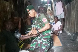 Satgas Yonif 754, Pelayanan Kesehatan Door to Door  